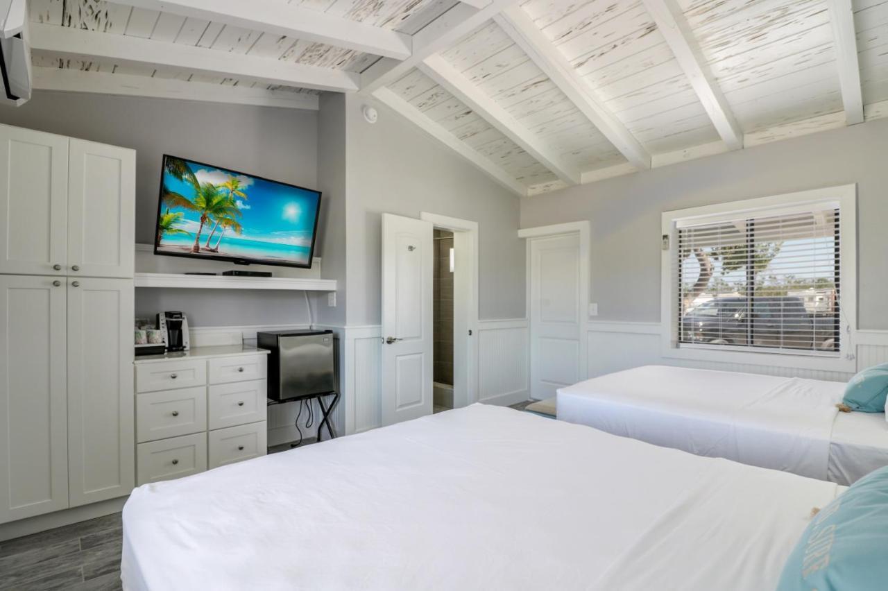Fiesta Key RV Resort Standard Room 2 Layton Exterior foto